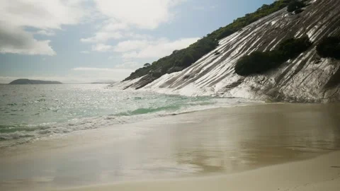 Rock formation on Misery beach 스톡 동영상 305523338