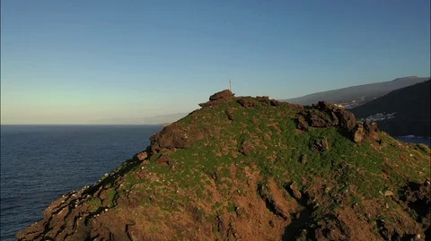 Rock in the ocean Video stock 100994446