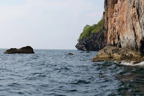 Rock in the ocean, stone structure Fotos Stock