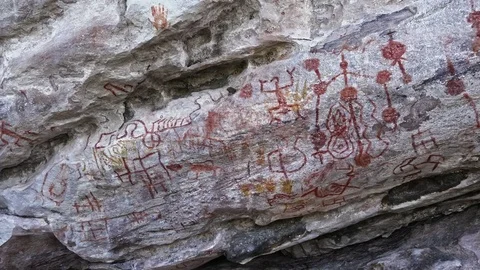 Rock painting in the amazon Stock Footage 76992935