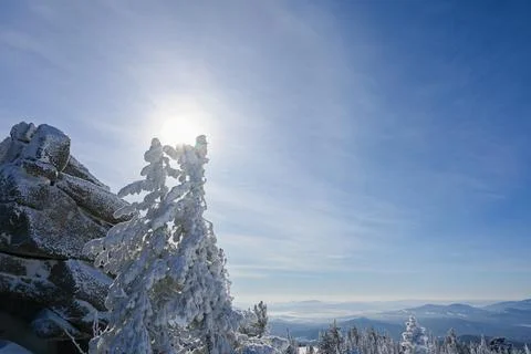 Rock snow sun Fotos Stock