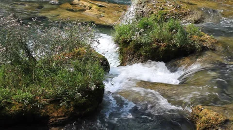 Rock waterfall Stock-Footage 32234509