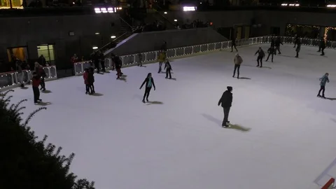 Rockefeller Center ice skating Stock Footage 88977459