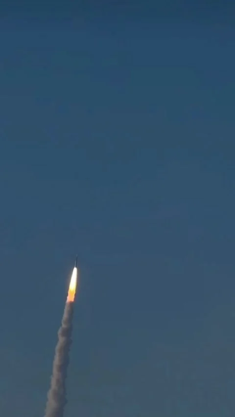 Rocket Launch Ascending Through the Sky Stock-Footage 332048999