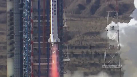 Rocket launch Stock Footage 234494405