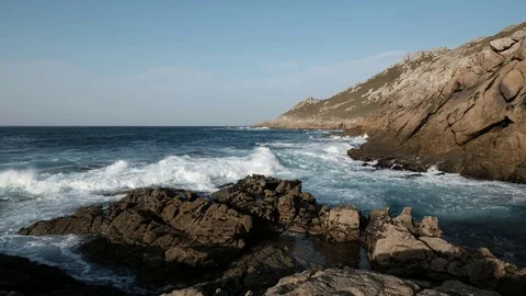 Rocks and ocean 動画素材 82382518
