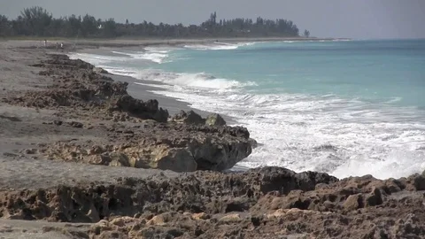 Rocks and Waves 스톡 동영상 88972635