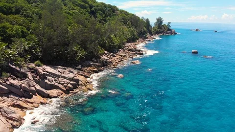 Rocks at coastline on Seychelles Stock Footage 87044294
