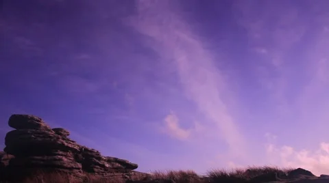 Rocks, grass &amp; sky timelapse Stock Footage 47780151