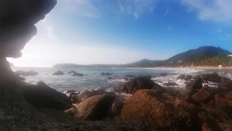 Rocks on Kata Beach Time-Lapse Vidéo 243974086
