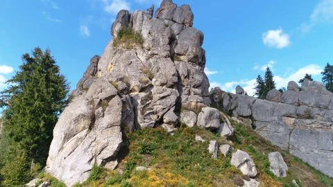 The rocks in the mountain Stock Footage 85785901