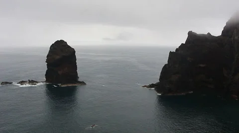 Rocks sea HD Video stock 30292994