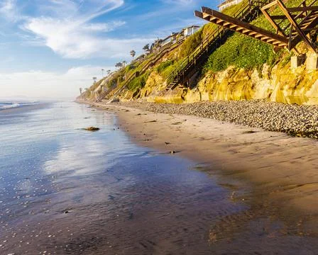 Rocks Shoreline Below The Steep Cliffs of Grandview Surf Beach, Encinitas, Ca Stock Photos