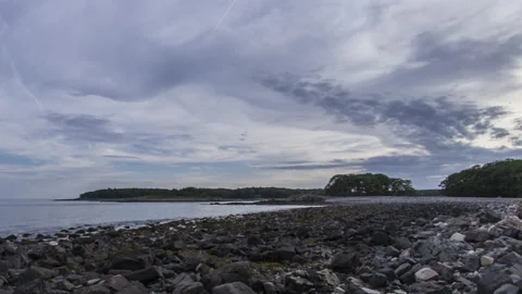 Rocks, Tidal Shift, New England Beach, Maine, Harpswell, 4k Long Exposure Video stock 130915408