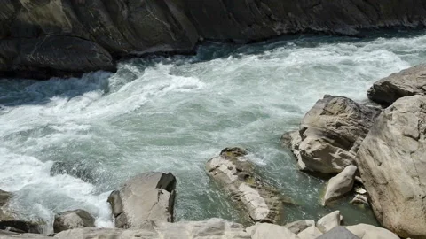 Rocks of Tiger Leaping Gorge Stock-Footage 85797877