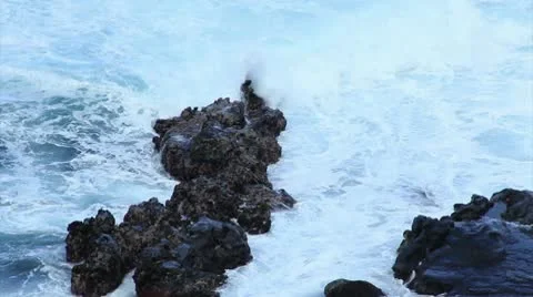 RocksWaveCrash Stock Footage 9455723