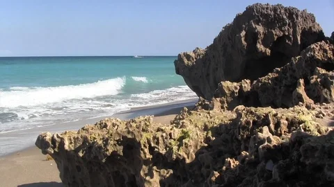 Rocky Beach 스톡 동영상 88435605