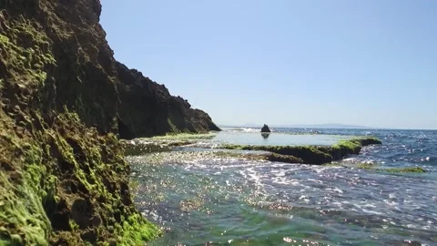 Rocky beach Video stock 130678896