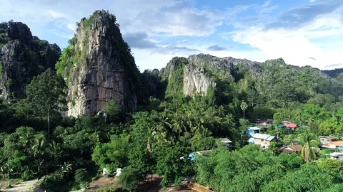 Rocky Cliff Video stock 128021255