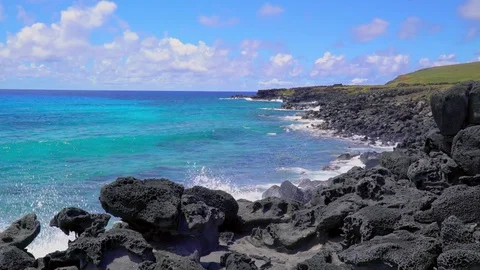 Rocky Coast of Easter Island 動画素材 85402919
