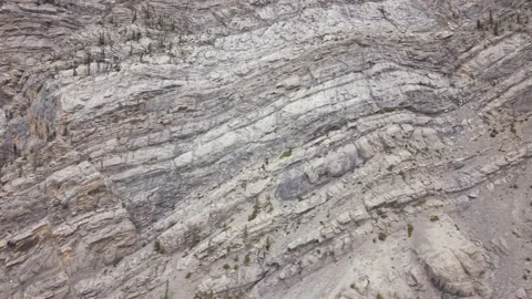 Rocky Geological Formations Along Saskatchewan River, Alberta Vídeo Stock 344772472