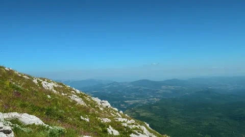 Rocky hillside slopes under bright blue sky. Mount Rtanj, Serbia Vídeo Stock 342314752