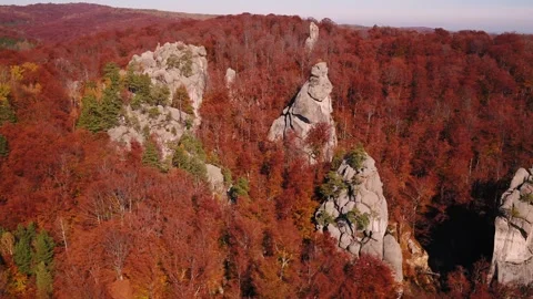 Rocky mountains in fall Video stock 255174376
