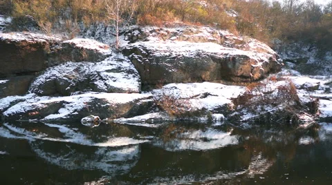 Rocky river covered with snow Stock-Footage 44665254