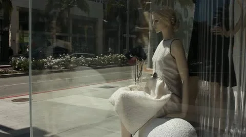 RODEO DRIVE MANNEQUIN Stock Footage 10895244