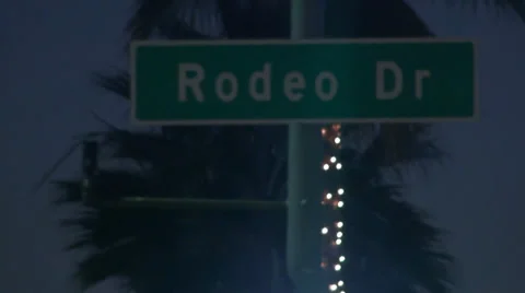 Rodeo Drive sign in the nigth Video stock 35035162
