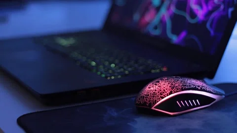 ROG Laptop, Gaming Mouse 库存影片 171344455