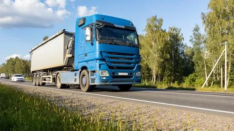 Rogachev, Belarus - August 15, 2025: Semi-truck with a fully loaded trailer Stock Photos