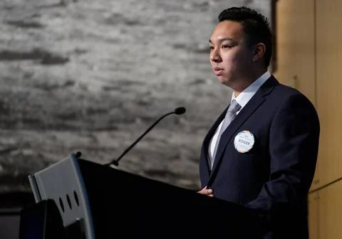 Roger Ly speaks about DEVELOP s Santa Monica Mountains Ecological Forecast... Stock Photos