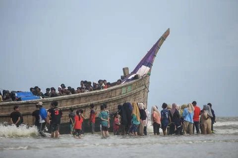 Rohingya immigrant ship stranded in Aceh, Indonesia Stock Photos