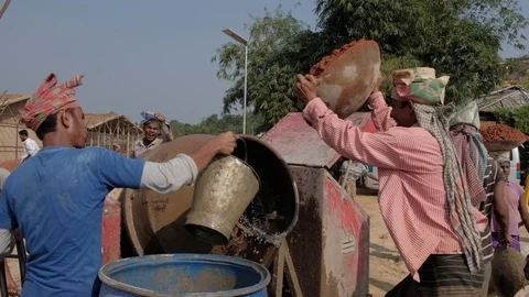 Rohingya refugee workers Vídeo Stock 127570041
