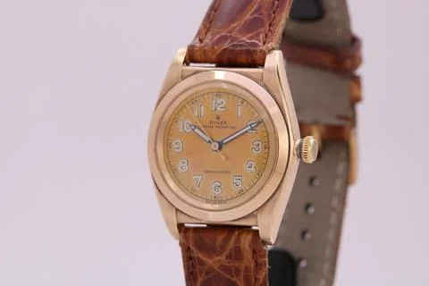Rolex Chronometre Bubble Back Ref 3131 1946 1 Stock Photos