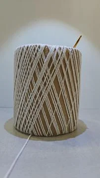 Roll of cotton thread for crocheting Stock-Fotos