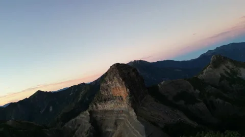 Roll Fly Forward view of Dabajian Mountain,Taiwan.Daba Jianshan.Daba Peaks. Video stock 218307055