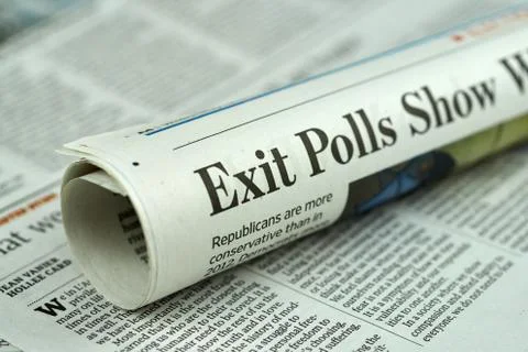 Rolled newspaper with Election 2016 article. Fotos Stock