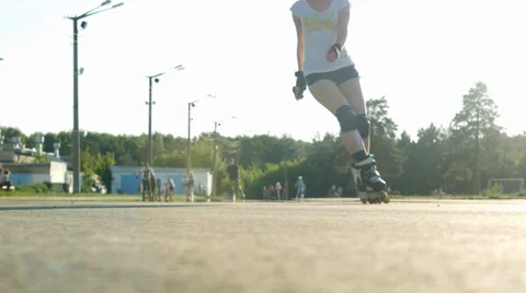 Roller blades skating Stockbeeldmateriaal 39193472