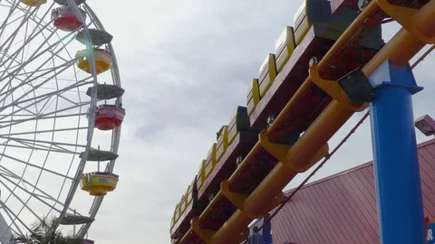 Roller coaster amusement park ride at Santa Monica Pier Stockbeeldmateriaal 87537993