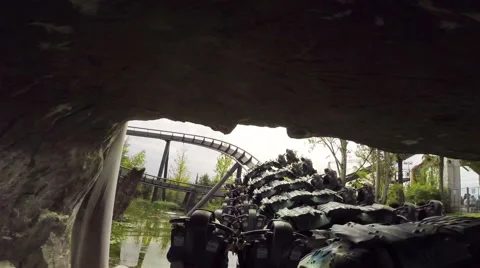 Roller coaster Stock Footage 43251572