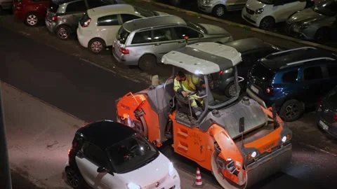 Roller machine smoothing asphalt Video stock 163445974