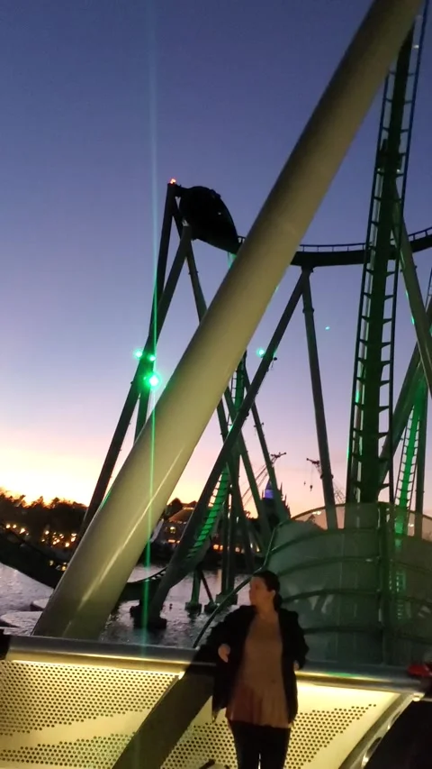 Rollercoaster 🎢 Stock Footage 144346985