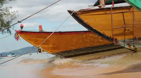 Rolling boat Stock Footage 10584608