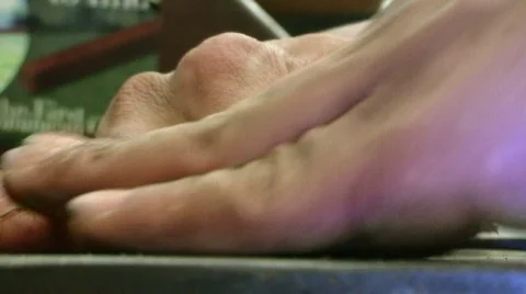 Rolling Cigar 2 库存影片 146184