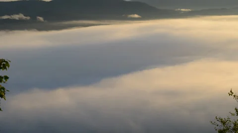 Rolling Clouds During Sunrise Video stock 27416722