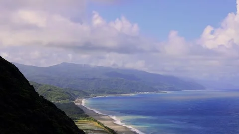 Rolling clouds fly over the expansive bay,coastal mountains.Scenic scenery view. Video stock 278040169