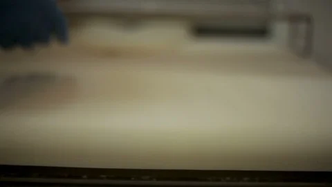 Rolling dough on Dough sheeter machine Vidéo 106483305