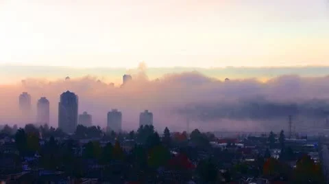 Rolling Fog Cloud Over City Timelapse: Vancouver-Burnaby, Canada 스톡 동영상 10233089